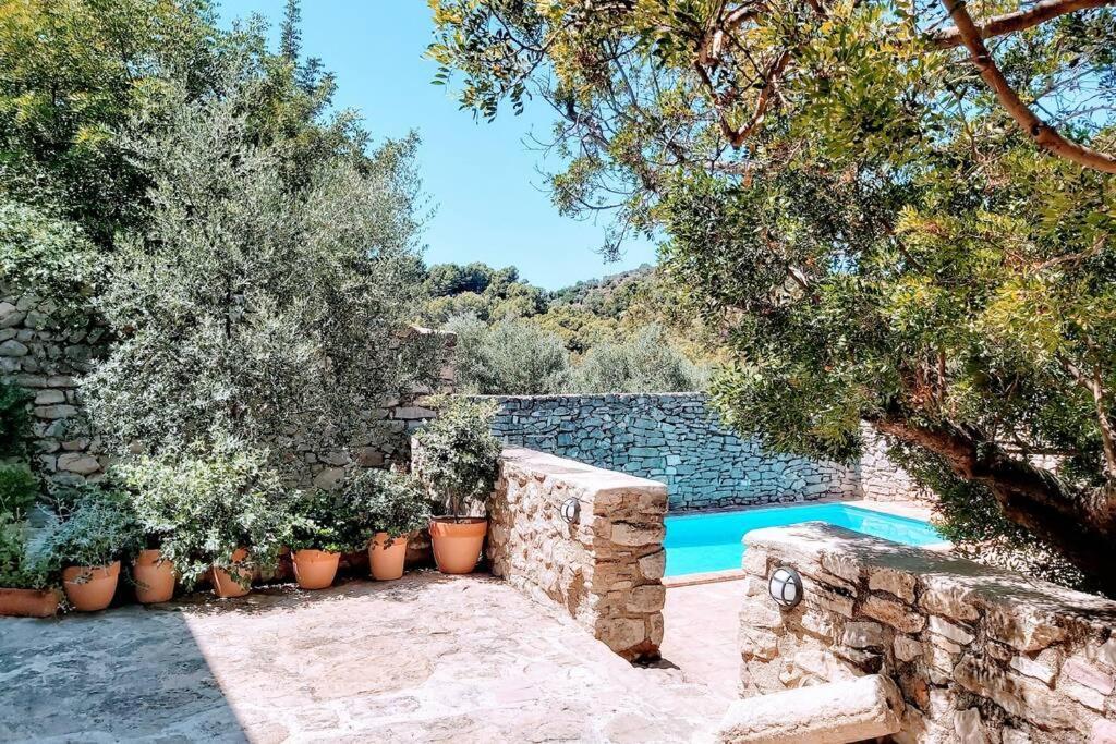 Casa Nicole Naturaleza, Montanas Y Piscina Privada En Alicante Holiday home *