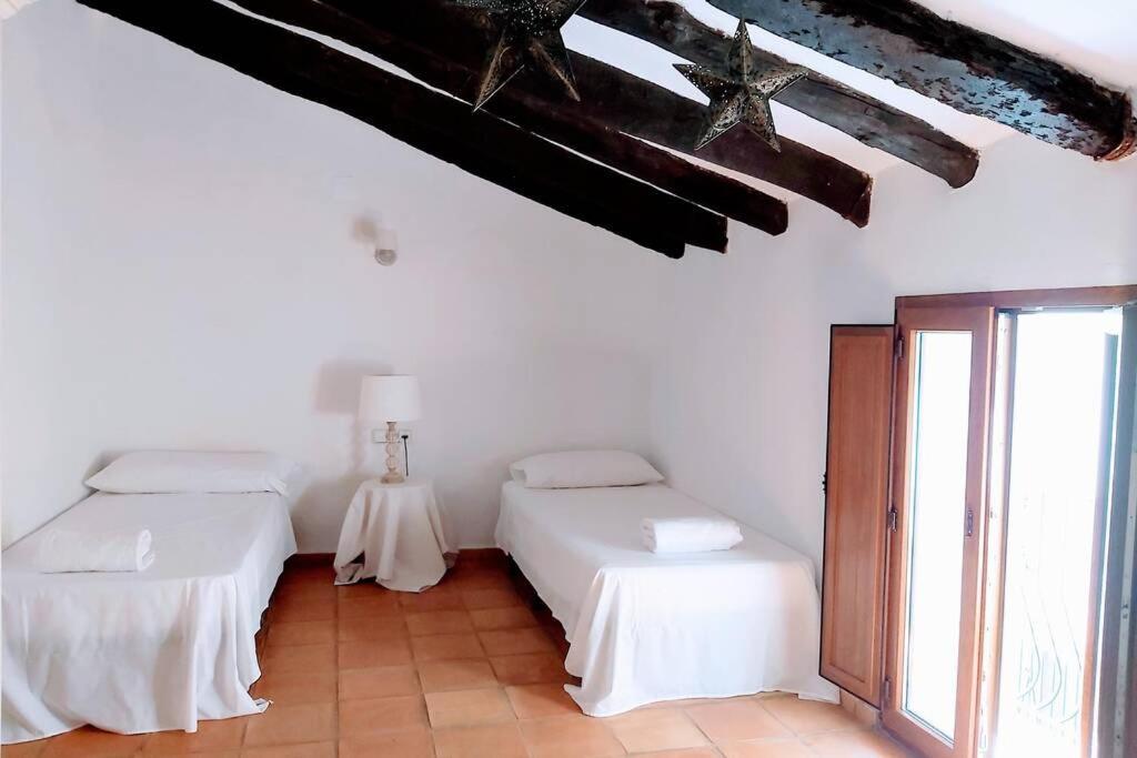 Casa Nicole Naturaleza, Montanas Y Piscina Privada En Alicante Holiday home