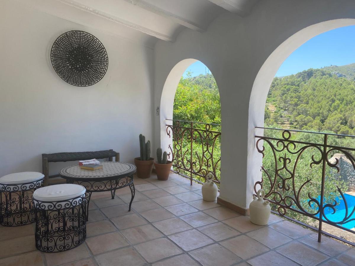 Casa Nicole Naturaleza, Montanas Y Piscina Privada En Alicante Holiday home